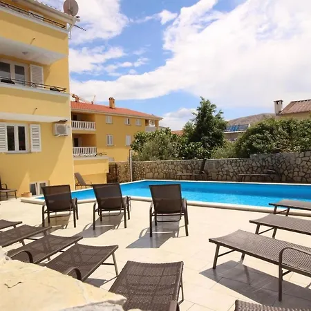 Apartman In Mit Eigenem Balkon By Interhome *