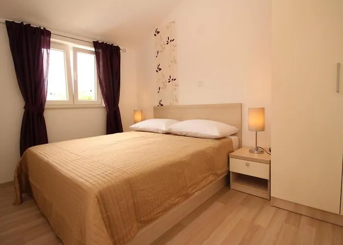 Apartament In Mit Eigenem Balkon By Interhome Baška