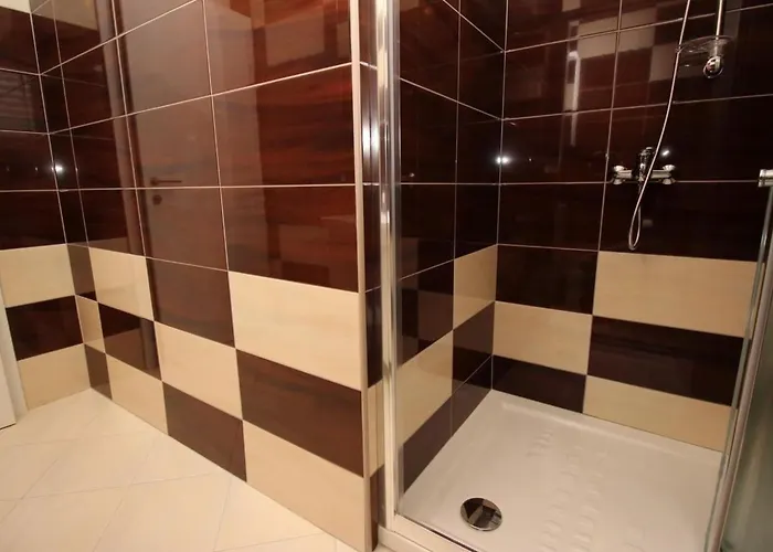 Apartament In Mit Eigenem Balkon By Interhome