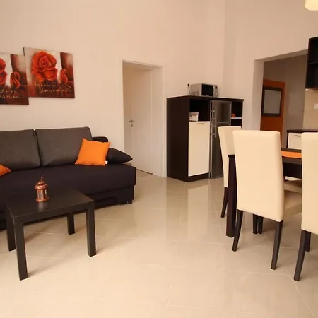 In Mit Eigenem Balkon By Interhome *