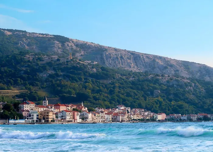 In Mit Eigenem Balkon By Interhome Башка